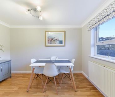 3 bedroom end of terrace house to rent - Photo 5