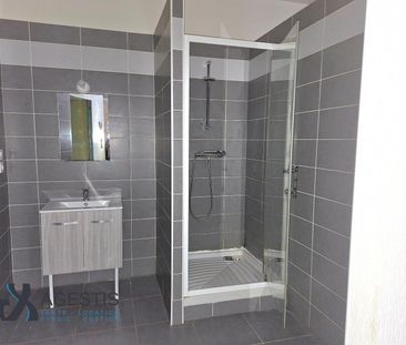 Location Appartement 2 pièces 65m² CASTRES 81100 - Photo 3