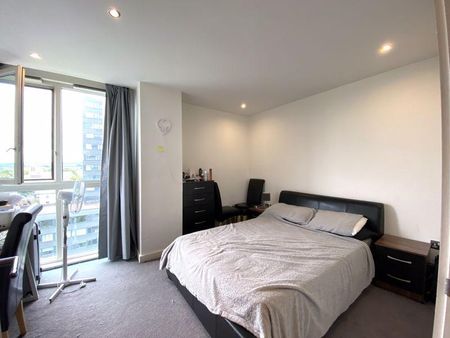 1 bedroom flat to rent - Photo 5