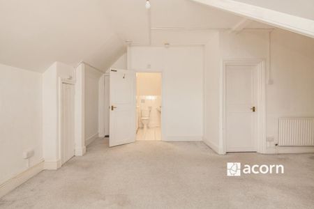 Studio to rent - Photo 2