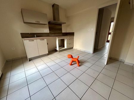 BEAUMONT, pavillon T5 avec jardin et garage. - Photo 4