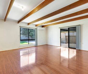 Vibrant Family Home - Photo 3