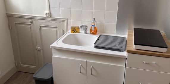 Location Appartement 1 pièce 27m² VICHY 03200 - Photo 2