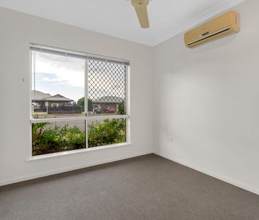 Spacious 4-Bedroom Family Home - Photo 1