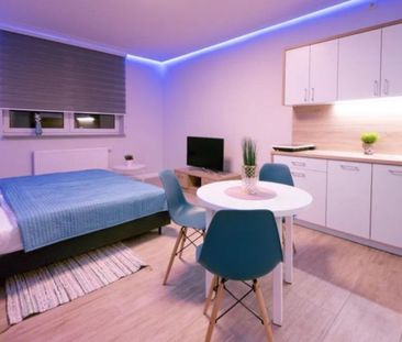 W cenie internet i tv! Bezczynszowa kawalerka przy uniwersytecie! - Zdjęcie 2