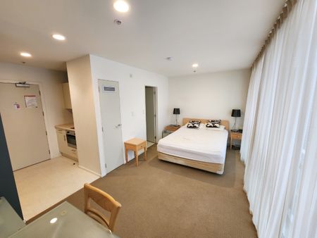 Furnished Studio on The Terrace - Photo 3