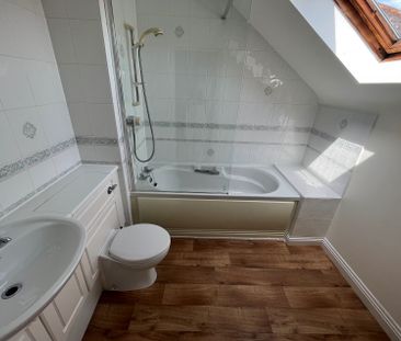 Old Mill Close, Exeter - Photo 6