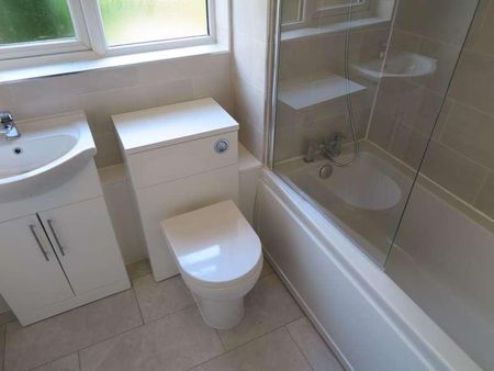 Sterling Gardens, London, SE14 - Photo 4