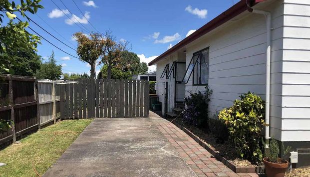 Affordable 3-Bedroom Home with Decent Garage - Photo 1
