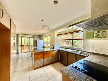 Spacious and Stylish Home in Botany Downs - Photo 5