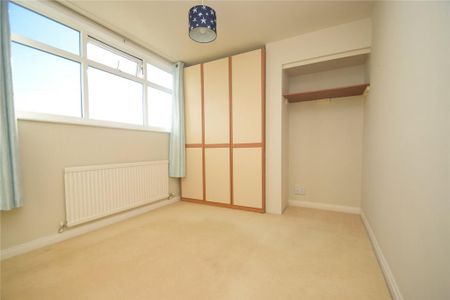 2 bedroom semi-detached house to rent - Photo 3