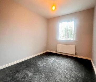 1 Lansdowne Close, Larne, BT40 1JJ - Photo 4