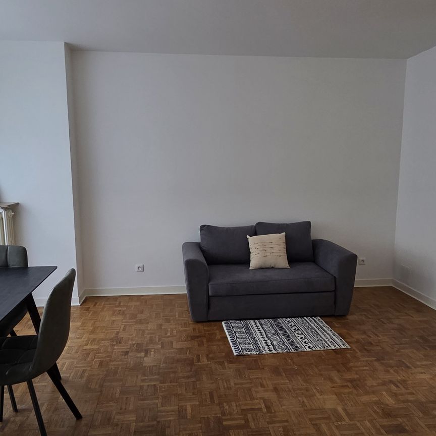 Location Appartement 3 pièces 62m² BORDEAUX 33000 - Photo 1