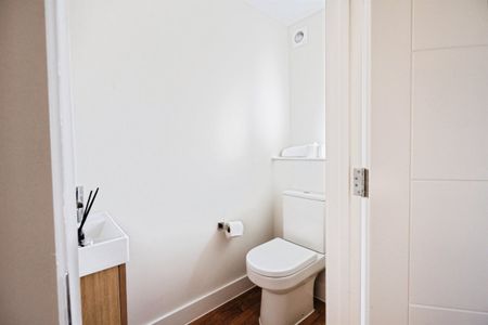 Alfriston Road, Seaford - Photo 2