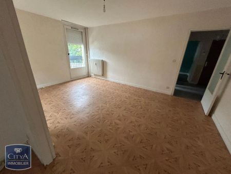 Appartement à louer 4 pièces 76.38m² - Photo 2