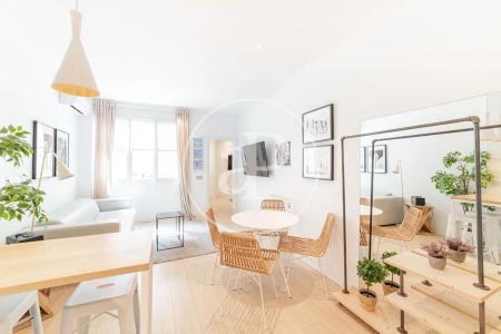 Piso de alquiler en C. del Príncipe, Cortes - Huertas - Photo 4