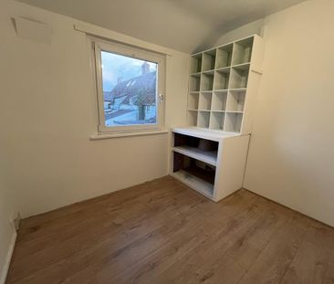 3 bedroom end of terrace house to rent - Photo 4