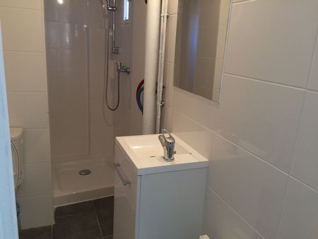 Location Appartement 2 pièces 52m² - Photo 2
