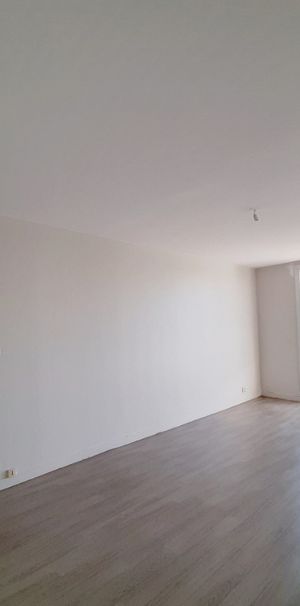 Appartement 5 pièces – proche Auchan Tours nord - Photo 1