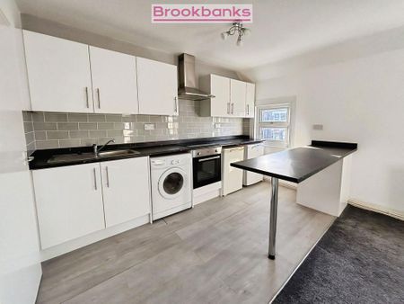 1 bedroom flat to rent - Photo 4