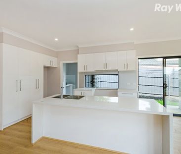 Stylish, Low-Maintenance Home in a Prime Ferntree Gully Location - Photo 2