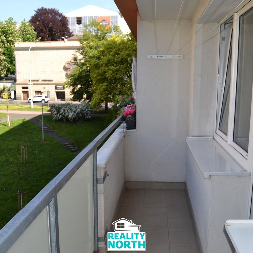 Pronájem bytu 3+kk 50 m², Velká Hradební, Ústí nad Labem - Photo 1