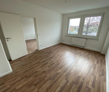 Schöne 2-Raumwohnung für sie frisch renoviert! Ab 01.12.2024 frei! - Foto 3