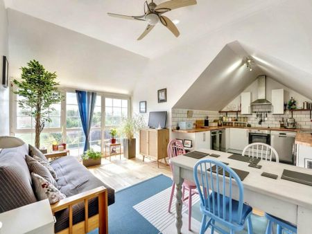 2 bedroom apartment to rent - Photo 3