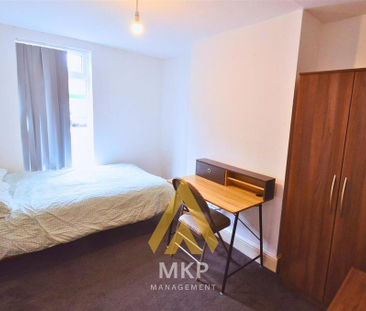 5 bedroom terraced house to rent - Photo 3