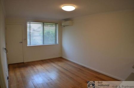 2/11 Rhoden Grove, 3177, Eumemmerring Vic - Photo 5