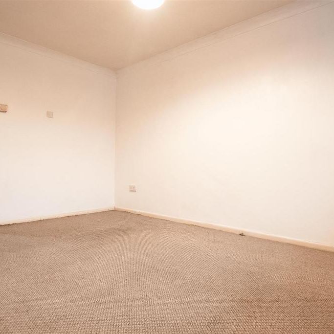 2 bedroom semi-detached house to rent - Photo 1