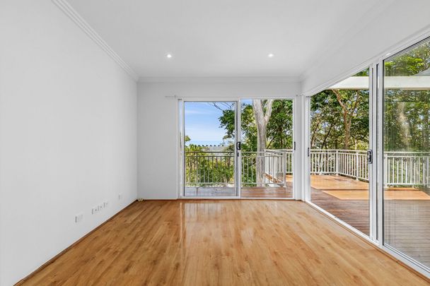 Newport, 35B Cheryl Crescent - Photo 1