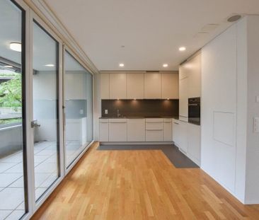 Modern 3.5-room apartment on the ground floor in a central location - Foto 6