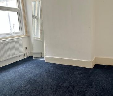 1 Bed Flat, Coombe Terrace, BN2 - Photo 3