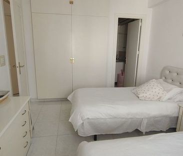 Alquiler de piso en Calle del Peligro, 1 - Photo 1