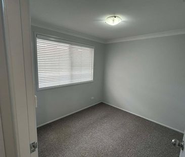 Three Bedroom North Tamworth House - Photo 5