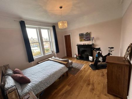 4 bedroom flat to rent - Photo 5