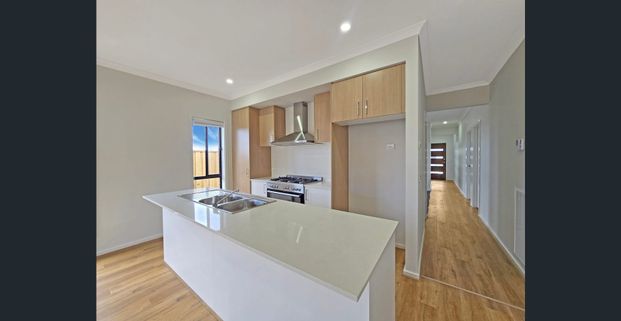 Welcome Home! - Photo 1