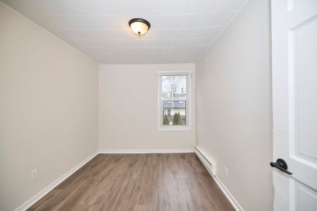 For Lease - 33 Lock Street Unit# 3, St. Catharines, Ontario - Photo 4