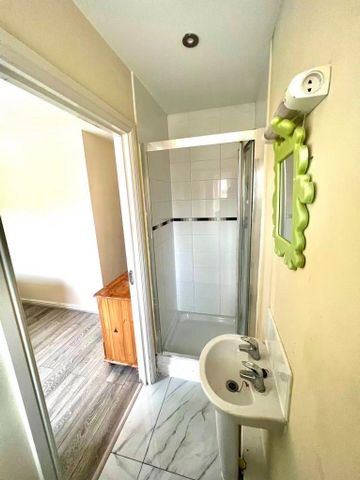 1 bedroom house of multiple occupation to rent - Photo 5