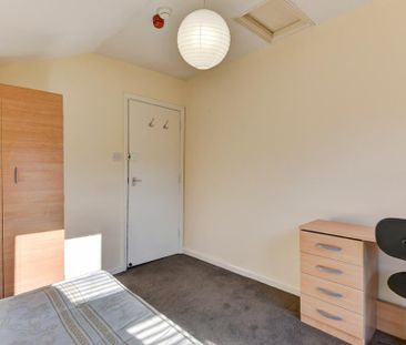 8 bedroom house to rent - Photo 3