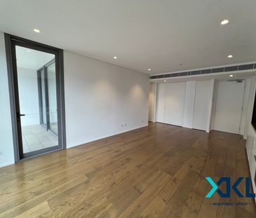 Luxury 2-bedroom apartment in Central Park - Photo 1