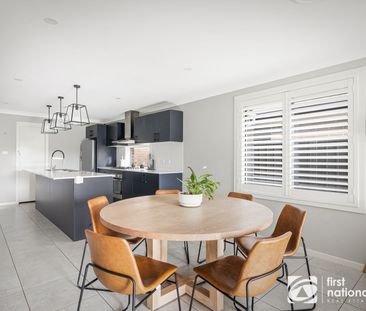 Stylish 4 Bedroom Family Home - Photo 5