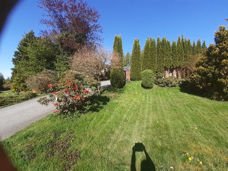 987 Cross Creek Road, West Vancouver, Bc - Photo 2