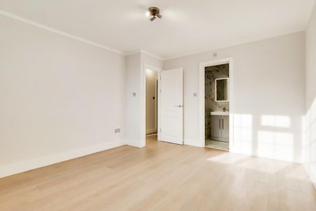 3 bedroom apartment to rent - Photo 4