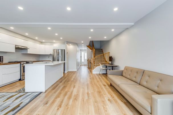 For Lease - 1489 Heritage Way Unit# 75, Oakville, Ontario - Photo 1