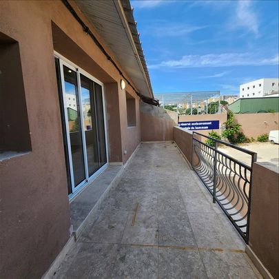 3 pièces - 97,38 m² - 1er étage - Colocation non autorisée - Photo 1