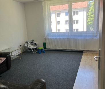 3-Zimmer-Obergeschosswohnung in Oldenburg/Bürgerfelde - Photo 1