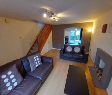 3 bedroom semi-detached house to rent - Photo 6