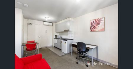 Live Where Melbourne Comes Alive! - Photo 2